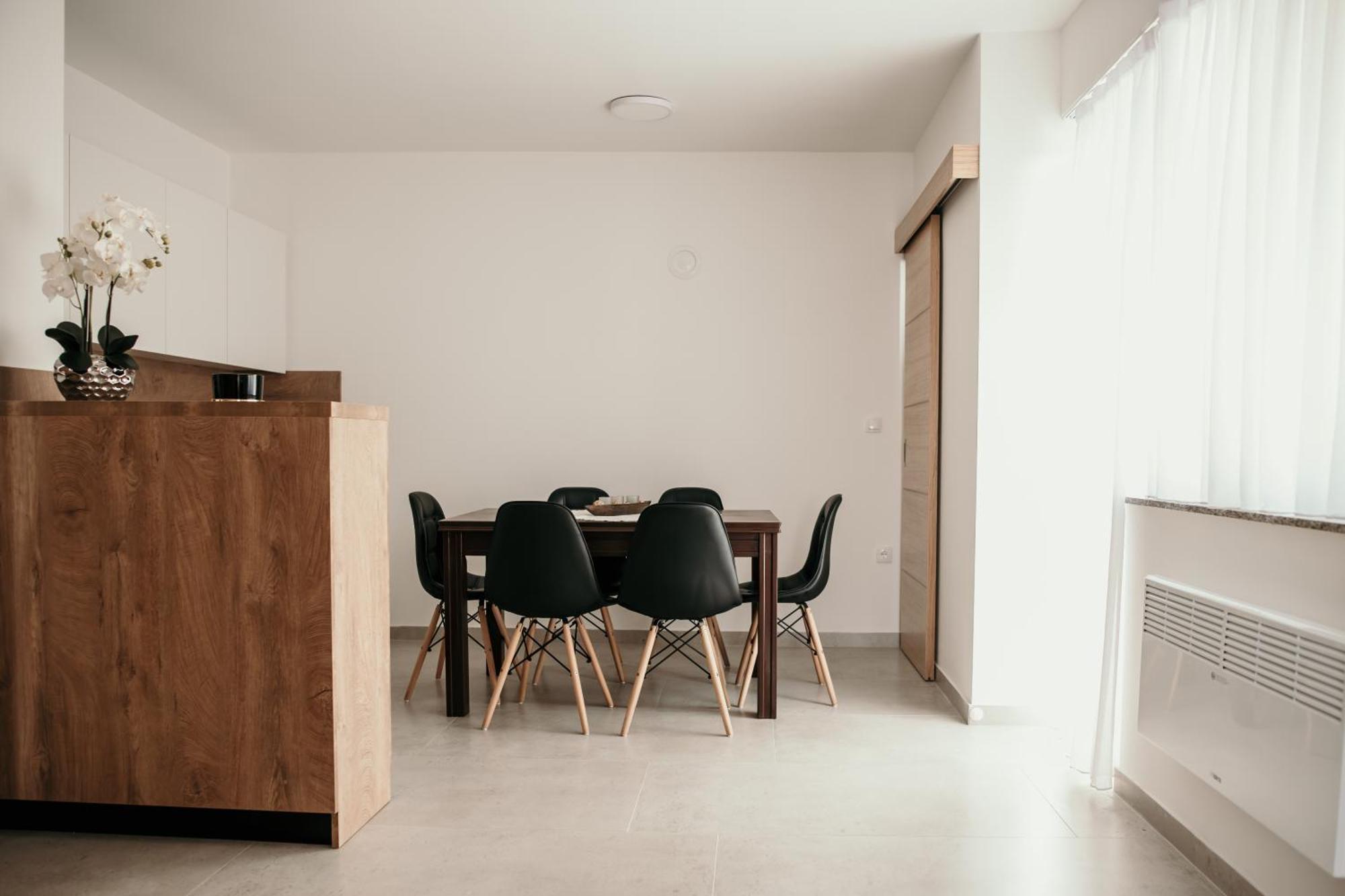 Apartman Krznaric ジュパニャ エクステリア 写真